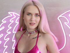 Una Fairy is going to finger herself on the billiard table