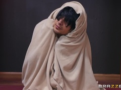 엉덩이, 힐, 가죽, 자연의 가슴, 피어싱, 여배우, 현실, 젖가슴