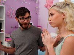 Arsch, Blasen, Hundestellung, Handjob, Rasiert, Dürr, Tätowierung, Jungendliche (18+)