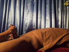 Amatööri, Musta, Suihinotto, Spermaa suussa, Käsihoito