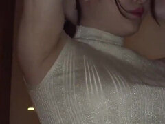 Internet Hook-up: a Big-tit Wife, Shaved Pussy Rubbing and Sucking My Cock -2