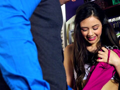 18 anos, Boquete, Morena, Jato de porra, Pau, Mãe gostosa, Adolescente