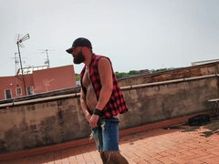 Amatör, Pappa, Dominans, Homosexuell, Hårig, Utomhus, Kissar, Solo