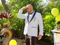 Viscous rich MILF Victoria June lets baldhead guy to kiss her ass