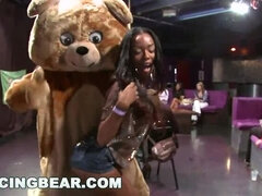 Velik kurac, Nor, Ples, Kurac, Medrasni seks, Milf, Orgija, Zabava