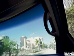 Duże cycki, Wytrysk, Hd