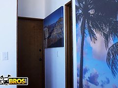 Jade Jantzen & Phoenix Marie's wild fuck fest with big booties, blonde babes & hardcore action