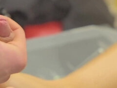 Enthousiasteling, Grote mammen, Bruinharig, Voeten fetish, Voetbeurt, Latijnse vrouw, Klein, Tiener