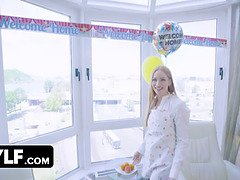 デカチン, デカパイ, ブロンド, フェラチオ, エロ熟女, イく瞬間, 手コキする, 叫ぶ