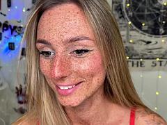 Asiatique, Nana