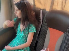 Bus, Dingue, Exhib, Branlette thaïlandaise, Hd, Pov, Public, Jupe