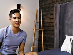 Anal, Lécher le cul, Collège université, Tir de sperme, Homosexuelle, Branlette thaïlandaise, Muscle, Tatouage