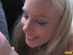 Leie, Blondine, Hundestellung, Hardcore, Lecken, Im freien, Pov, Realität