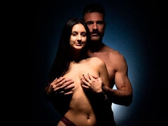 Røv, Pik sutte, Brunette, Hundestilling, Håndjob, Kysse, Teenager, Bryster