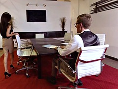 Kotě, Velké kozy, Černé, Kuřba, Brunetka, Ebenové, Nohy, Kozičky