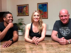 Bakom scenen, Stor kuk, Avsugning, Mellanrasig, Underkläder, Onani, Naturliga tuttar, Tuttar