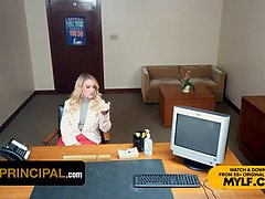 Blondýna, Kuřba, Hardcore, Milf žcbp, Kancelář, Drsné akce, Syn, Kozičky