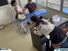 18 jaar, Enthousiasteling, Bondage discipline sadomasochisme, Man die toekijkt, Kwartet, Huisgemaakt, Latijnse vrouw, Stiefmoeder