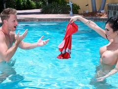 Stor røv, Stor pik, Store bryster, Pik sutte, Brunette, Hundestilling, Mor jeg gerne vil kneppe, Bryster