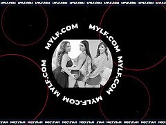 Naakte man aangeklede vrouw, Aangekleed, Hondjeshouding, Dominatie, Hd, Zoon, Taboe, Tiener