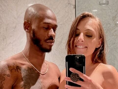 Spalnica, Velika rit, Velik kurac, Fafanje, Doggystyle, Lizanje, Muco, Najstnice