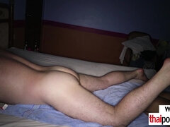 Aasialainen, Suihinotto, Ruskeahiuksinen, Punapää, Laiha, Teini, Thaimaalainen, Tissit