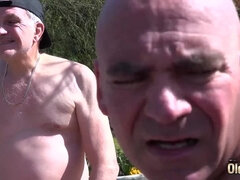 Pijpbeurt, Diep in de keel, Lul, Vingeren, Handbeurt, Zoenen, Masturbatie, Tiener