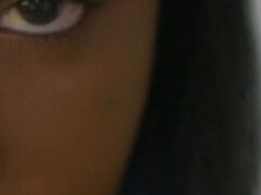 Ερασιτέχνης, Μαύρος, Μόνος