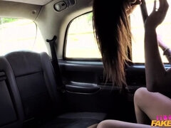 Amatéri, Auto, Žena, Fetiš, Prstovanie, Výprask, Vonku, Pička