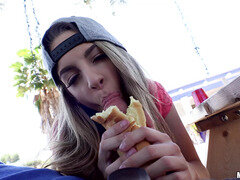 Ξανθιά, Πίπα, Εκτός, Δημόσιο, Έφηβος