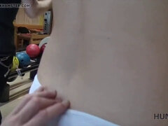 Watch as a stranger fucks his girlfriend in public for cash - HUNT4K