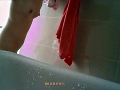 Čínske, Sprcha, Voyeur