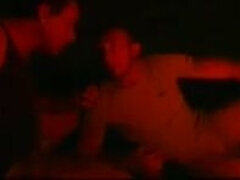 Diep in de keel, Dubbele penetratie, Sperma in gezicht, Italiaans, Kousen