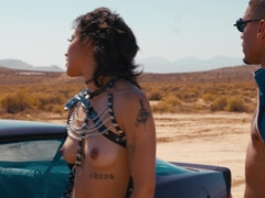 Brunett, Doggystyle, Sätta munkavle på, Kysser, Fitta, Kort hår, Tatuering, Tuttar