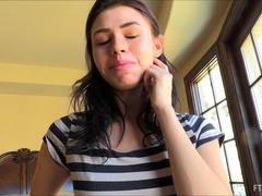 Anal, Closeup, Extremo, Masturbação, Masturbação, Público, Solo chão, Esguichando