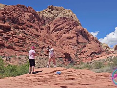 Ashley at Red Rock Canyon - Behind the scenes photo shoot !