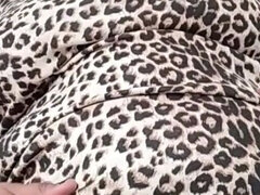 Ερασιτέχνης, Μεγάλος κώλος, Μαύρος, Μόνος