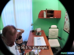 Fafanje, Notranji izliv, Doktor, Fetiš, Hardcore, Pisarna, V uniformi, Voajer