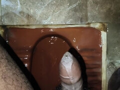 Bad, Indisch, Masturbation, Pissen, Pov