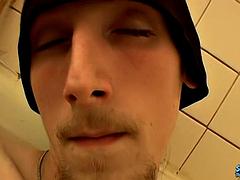 Straight Thug Cum Soaked Bubble Bath - Shamus