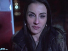 Duże cycki, Cycata, Para, Wytrysk, Mamuśka, Naturalne cycki, Publiczny, Ogolona
