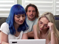 Tette grandi, Pompino, Schizzo di sborra, Sega, Pornostar, Punto di vista pov, Succhiando, Ragazza