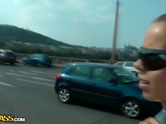 Anál, Brunetka, Na tvár, Piercing, Na verejnosti, Stockings, Tetovanie