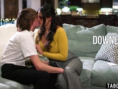 Grosser schwanz, Grosse titten, Blasen, Braunhaarige, Schwanz, Familie, Reif, Milf