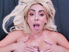 Velký zadek, Velké kozy, Kuřba, Sperma v puse, Honění, Bradavky, Různé pohledy, Prsa v akci