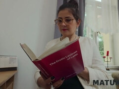 Ruskeahiuksinen, Puuma, Vanhempi, Äiti jota haluaisin panna, Luonnolliset tissit, Pillu, Huutava, Sukkahousu