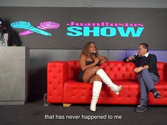 Derrière les coulisses, Gros seins, Noire, Le plan cul à quatre, Fille latino, Chevaucher