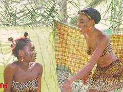 Opatrovateľka, Podvádzanie, Prstovanie, Hardcore, Manželka v domácnosti, Bozkávanie, Na verejnosti, Manželka