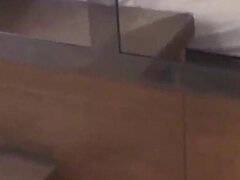 18 let, Velké péro, Kuřba, Creampie, Hardcore, Různé pohledy, Pička, Teenka