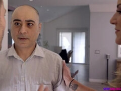 Stor rumpe, Kukk suging, Brunette, Pikk, Ansiktssperm, Brystvorter, Petite, Suging